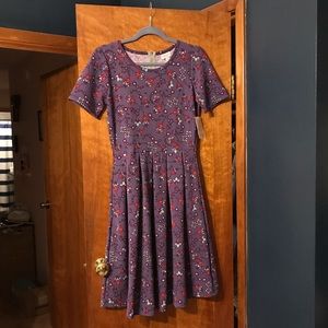 Medium LuLaRoe Amelia Dress with Pockets NWT